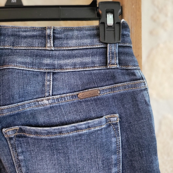 KanCan Signature Kurvy Ultra High Straight Jean Style VBK1961AT - Picture 9 of 12